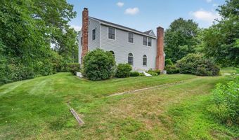 8 Marion Ave, Andover, MA 01810