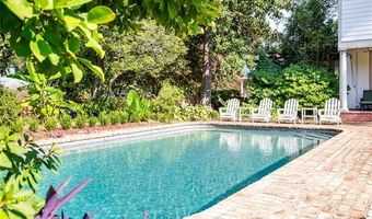 2736 GEORGES Ln, Alexandria, LA 71301