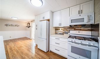 2716 Russell Rd, Ashtabula, OH 44004