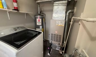 1038 ALCYON Dr, Bellmawr, NJ 08031