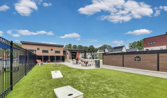 6934 RENITA Ln, Bethesda, MD 20817