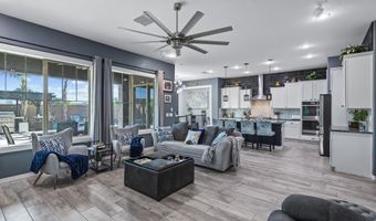 1895 E CRESCENT Way, Chandler, AZ 85249