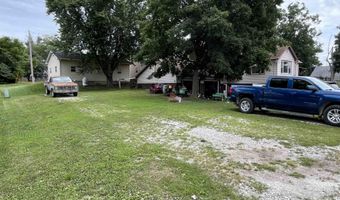 521 S 2nd St, Albia, IA 52531