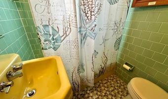 871 W Side Rd, Block Island, RI 02807