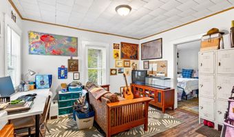 210 W State St, Athens, OH 45701