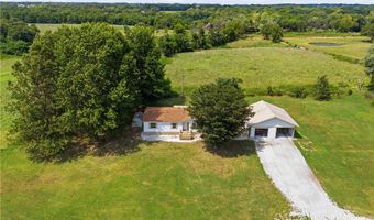 11575 Berry Bates Ln, Bentonville, AR 72712