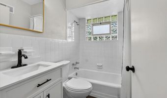 8419 Craighill Dr, Affton, MO 63123