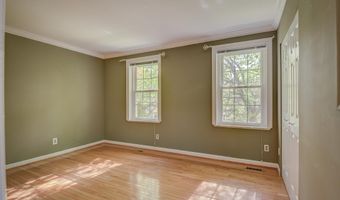 514 S HENRY St, Alexandria, VA 22314
