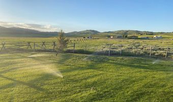 95 AUBURN FOREST Rd, Auburn, WY 83111