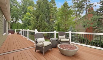 42037 N Old Lake Ave, Antioch, IL 60002