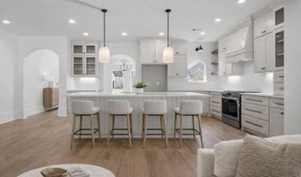 7166 Moon View Pl, Alexander, AR 72019