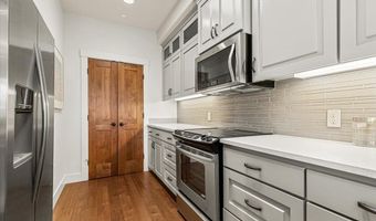 175 Lithia Way 303, Ashland, OR 97520