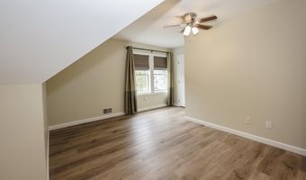 11 Mountain Rd, Bedford, NH 03110