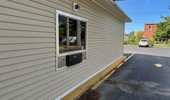 2543 S Sherman St, Applegate, MI 48401