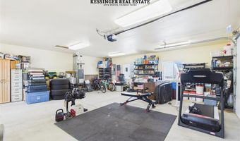 341 N Division St, Cowley, WY 82420