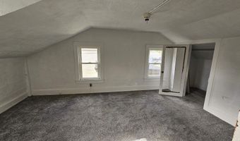 608 S Main St, Auburn, IN 46706