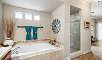 10204 Mount Olympus Valley Rd, Fallbrook, CA 92028