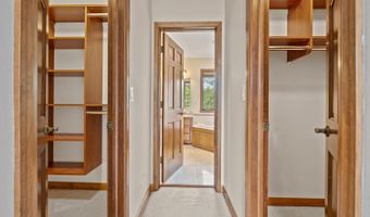 209 E TIMBERLINE Dr, Appleton, WI 54913