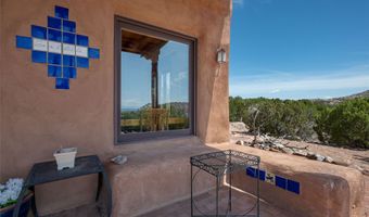 126 CR 156 A, Abiquiu, NM 87510