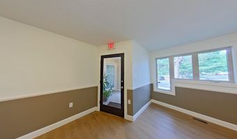 5 L Northern Blvd, Amherst, NH 03031