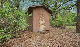 550 NW 73rd Way, Bell, FL 32619