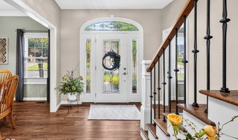 866 Westgate Dr, Anderson, IN 46012
