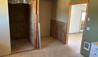 20450 N Main St, Carey, ID 83320