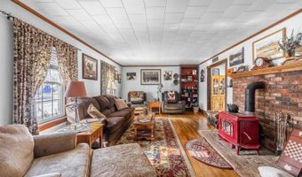 15 Fairfax St, Bangor, ME 04401