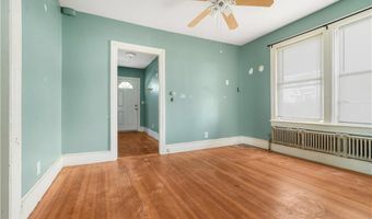 43 Mary Ave, East Providence, RI 02914