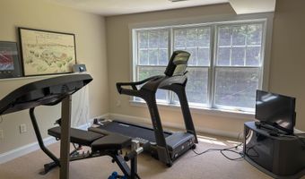 2 Parker Farm Ln, Amherst, NH 03031