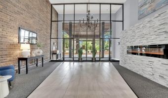 239 N Mill Rd 217, Addison, IL 60101