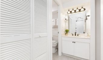2450 Prince Edward St 506A, Honolulu, HI 96815