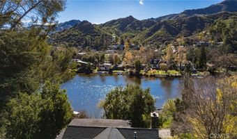 2305 Sugarloaf Dr, Agoura Hills, CA 91301