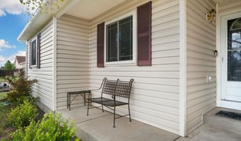 1603 SWING Dr, Cheyenne, WY 82007