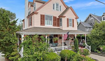 109 CENTRE St, Beach Haven, NJ 08008