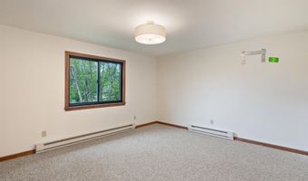 15 Spring Hollow Ln, Barre, VT 05641