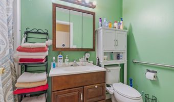 621 Fabyan Rd, Indianapolis, IN 46217