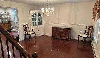 6 Whitetail Ln, Chester, NH 03036
