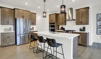 5267 Burnivale Ln, Avon, IN 46123