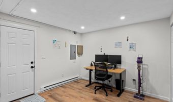 5257 Washington St 5257, Boston, MA 02132