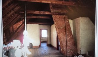 3 Holbrook St, Ansonia, CT 06401