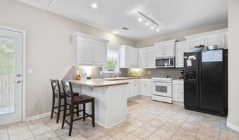 3383 BAY MEADOW Dr, Benton, AR 72015