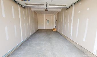 2731 Bristol Rdg Dr, Ann Arbor, MI 48105