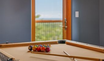 390 Hayrake Ln, Bozeman, MT 59715