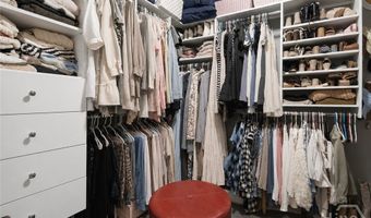 585 White Cir 32, Athens, GA 30605