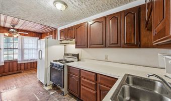308 E 38th St, Anderson, IN 46013