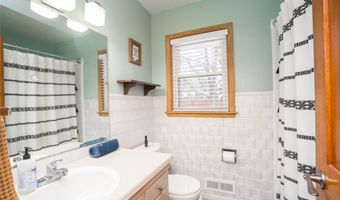 112 NW Des Moines St, Ankeny, IA 50023