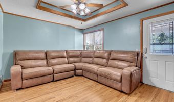 608 E Hazel St, Albion, IN 46701