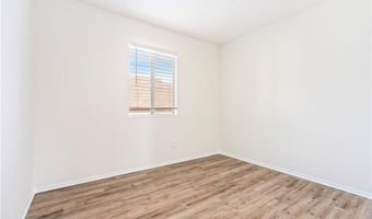 557 W GLENN Ave B-301, Auburn, AL 36830