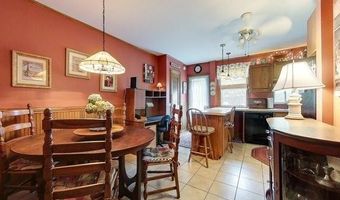 616 Thames St 1, Newport, RI 02840